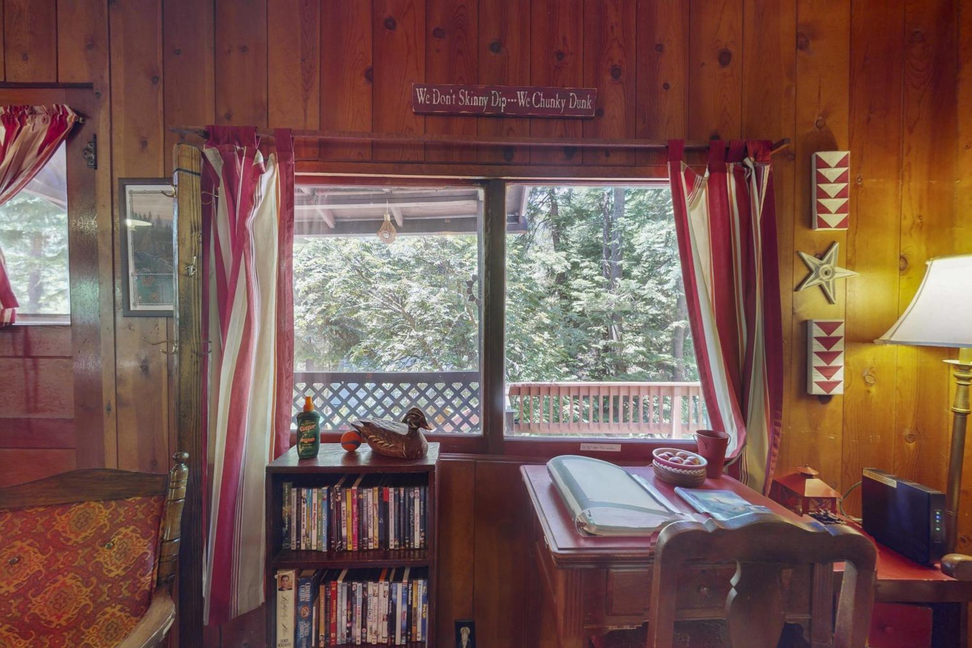 Pine Cone Cottage Joseph Esterno foto
